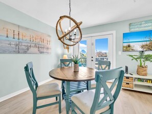 Leilighet, flere senger (Gulf Place Caribbean 204) | Spiseområde