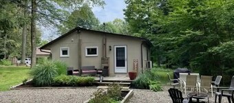 Findley Lake Cozy Cottage