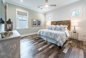 House, Multiple Beds (Grayt Paradise) | 3 bedrooms, WiFi