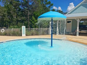 Maison, plusieurs lits (Grayt Paradise) | Piscine | Piscine extérieure