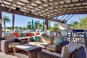 独立别墅, 多张床 (Beachful Bliss) | 室外用餐