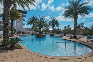 独立别墅, 多张床 (Beachful Bliss) | 泳池 | 室外游泳池，恒温泳池