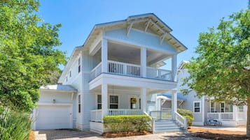 Maison, plusieurs lits (Beachful Bliss) | Extérieur