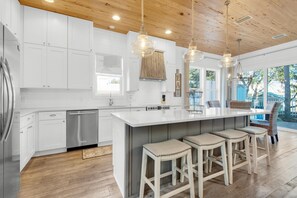 House, Multiple Beds (Aqua Blue) | Private kitchen - Aqua Blue (Panama City Beach)
