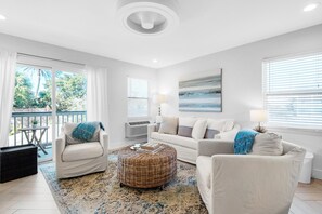 Condo, 1 Queen Bed with Sofa bed (Inlet Sands 206- Inlet Dreams) | Living area