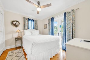 Ferienhaus, Mehrere Betten (Daze Gone Bye)