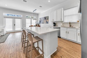 Maison, plusieurs lits (Bella Vita) | Cuisine privée