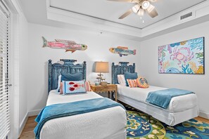 House, Multiple Beds (Watercolor Townhouse 9)