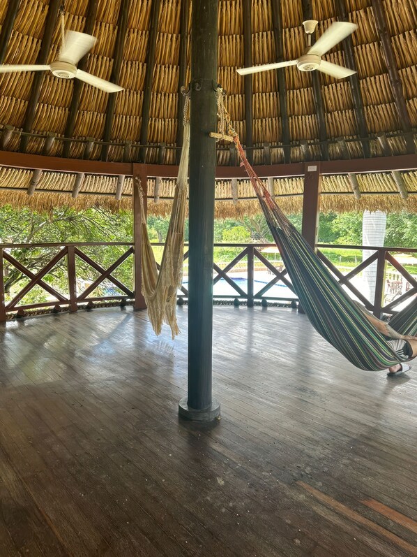 Terrace/patio - Hacienda with Private Swimming Pool/Air Conditioning/Jacuzzi
(Santa Fé de Antioquia)