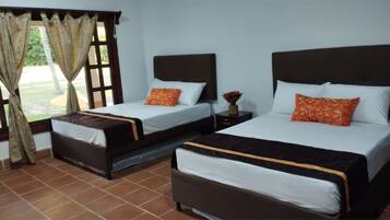 6 Schlafzimmer, kostenloses WLAN, Bettwäsche