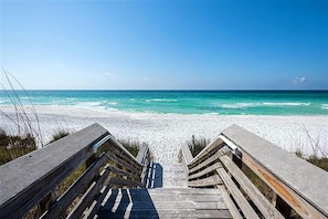 Condo, 2 Queen Beds (Rollin Tide Villas- Rollin Tide B9) | Beach - Rollin Tide Villas- Rollin Tide B9 (Santa Rosa Beach)