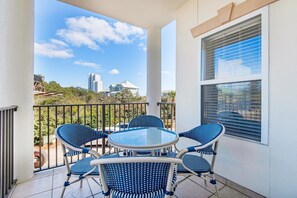 Townhome - flera sängar (Legacy 505- Pearl by the Sea) | Restaurang utomhus