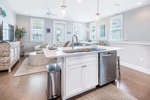 Hus, flere senger (Inn to the Mystic) | Innvendig