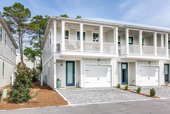 Hus - flera sängar (Inn to the Mystic) | Exteriör