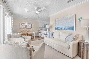 House, Multiple Beds (Double Down)