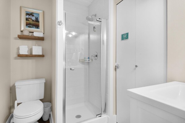 House, Multiple Beds (Double Down)