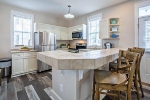 하우스, 침대(여러 개) (Coastal Blue 141) | 전용 주방 | 오븐, 토스터