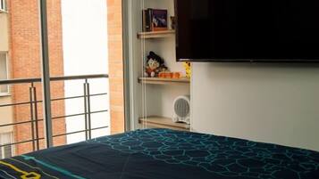 Escritorio y wifi gratis