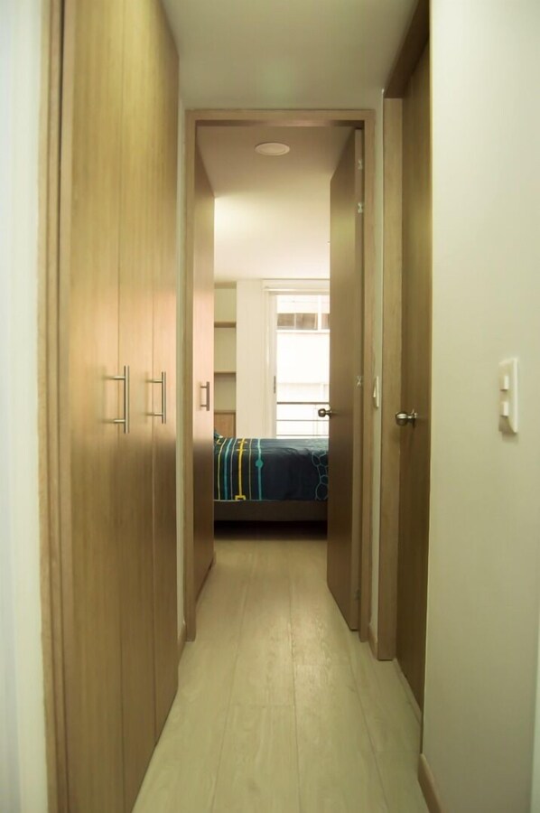 Desk, free WiFi - Cozy and modern brand-new loft (Bogotá)