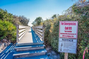 Condo, Multiple Beds (Beachwood Villas 12C) | Property grounds - Beachwood Villas 12C (Santa Rosa Beach)