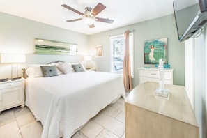 Condo, 1 King Bed with Sofa bed (Beachside Villas 814)