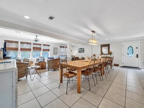 Dining - Aweigh From Home (Santa Rosa Beach)