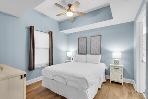 Condo, 1 Queen Bed with Sofa bed (Ariel Dunes I 2305)