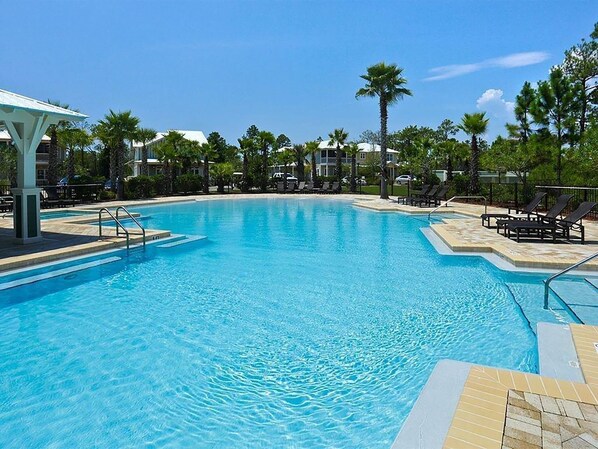 Maison, plusieurs lits (Little Bear's Haven) | Piscine
