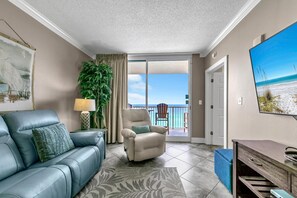 Living area - Majestic Beach Towers 2-1005 (Panama City Beach)