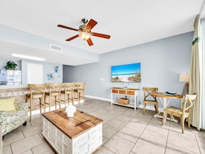 Condo, 1 King Bed with Sofa bed (Majestic Beach Towers 1-2314) | Interior