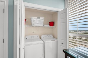 Condo, Multiple Beds (Majestic Beach Towers 2-1509) | Interior