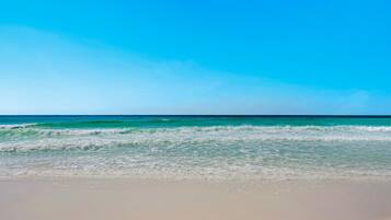 House, Berbilang Katil (Turtle Cove) | Pantai | Pantai berhampiran