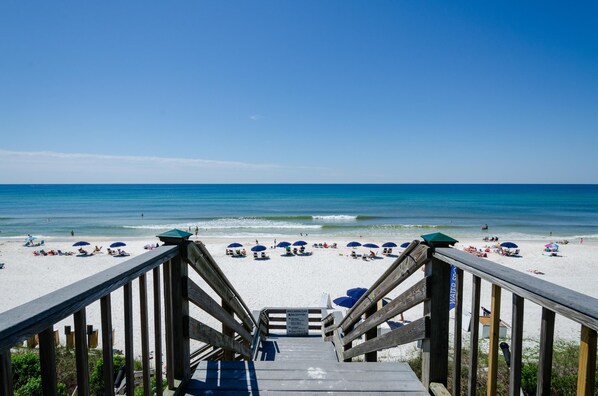 House, 2 Queen Beds (Sunset Serenade) | Beach | On the beach