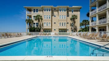 House, 2 Queen Beds (Sunset Serenade) | Pool | Outdoor pool