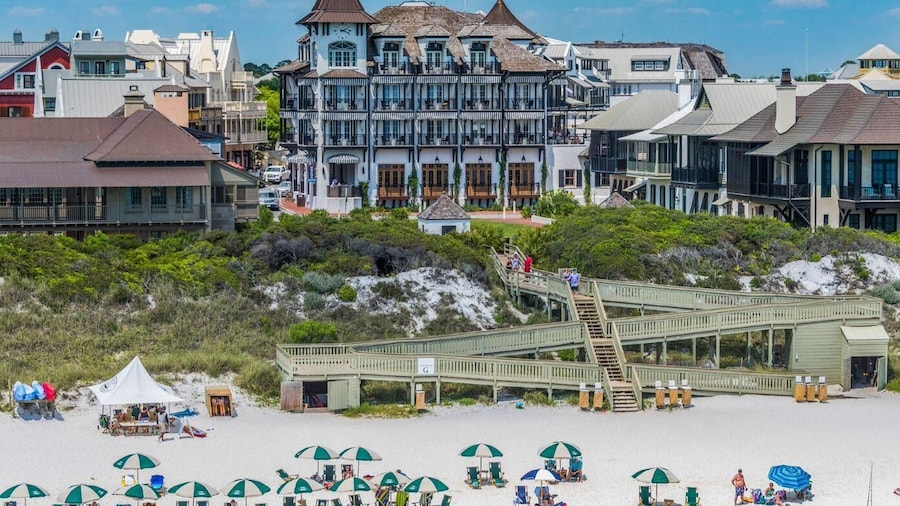 Modern Beach Bungalow