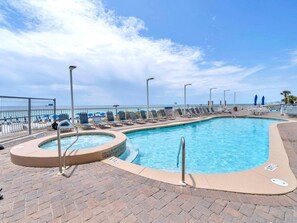 Pool - Seychelles 308 (Panama City Beach)