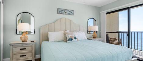 Apartment, 1 King-Bett und Schlafsofa (Commodore 1302 Caspian Rose)