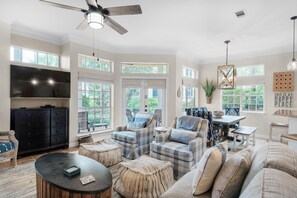 Living area - Hola Beaches (Miramar Beach)