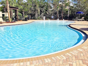 開放式客房, 1 張加大雙人床和 1 張沙發床 (Village of South Walton B375) | 游泳池 | 室外游泳池