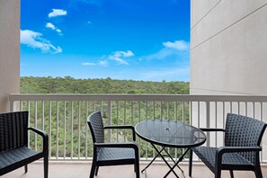 Apartment, Mehrere Betten (Summit at Tops'l 403) | Speisen im Freien