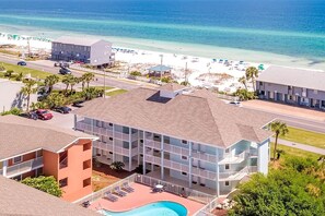 คอนโด, เตียงคิงไซส์ 1 เตียง และโซฟาเบด (Gulf View 216) | บริเวณภายนอก