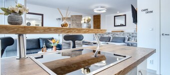 Studio Apartment 'Park Carpe Diem' with Shared Pool, Wi-Fi and Air Conditioning