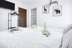 2 Schlafzimmer, Bügeleisen/Bügelbrett, kostenloses WLAN, Bettwäsche