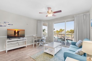 Living area - Destin West Gulfside #212 (Fort Walton Beach)