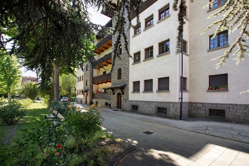 Apartment 'Il Giardino Di Aosta' with Mountain View, Shared Garden and Wi-Fi