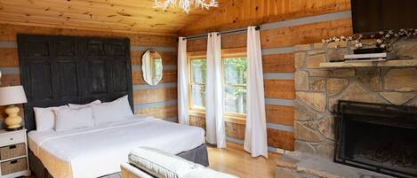 4 chambres, fer et planche à repasser, lit parapluie, Wi-Fi gratuit