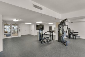 Appart'hôtel, plusieurs lits (Calypso 3-2307) | Salle de remise en forme