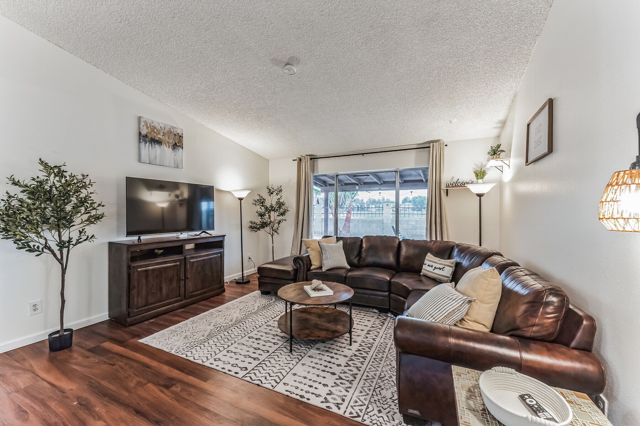 4BR 2BA Spring Training Destination! 