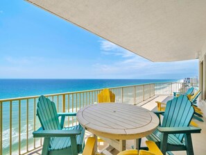 Condo, várias camas (Gulf Crest 2107A) | Opções para refeição ao ar livre
