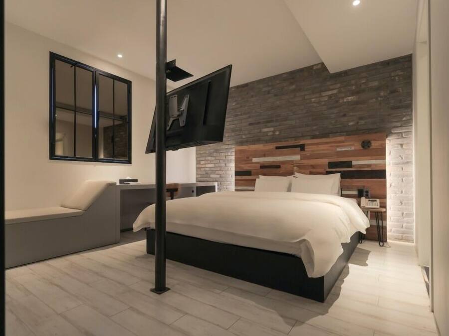 Premium Double Room | Dihias secara berasingan, dilengkapkan perabot secara berasingan